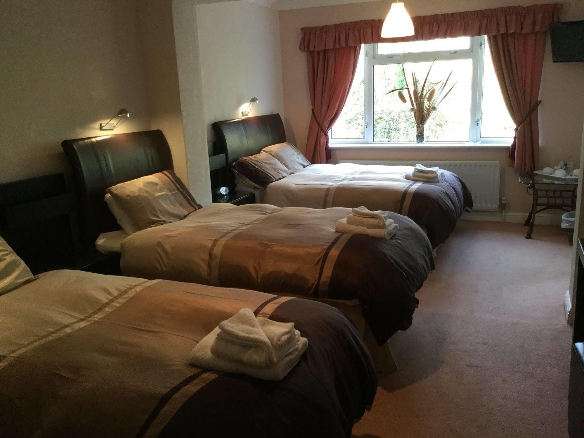 Faviere Guest House Stratford-Upon-Avon Extérieur photo